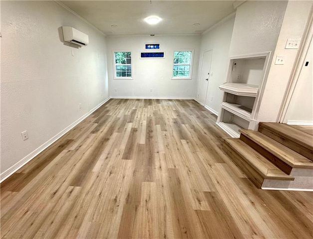 2612 E 75th Street, Kansas City, MO 64132
