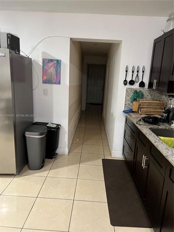 720 NW 30th Avenue, Miami, FL 33125