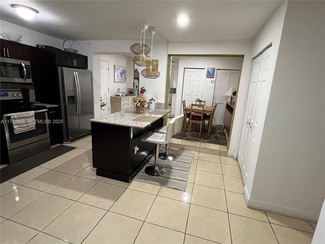 720 NW 30th Avenue, Miami, FL 33125