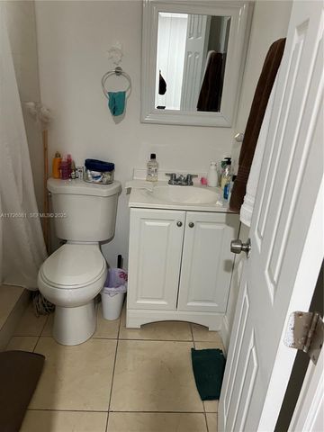 720 NW 30th Avenue, Miami, FL 33125
