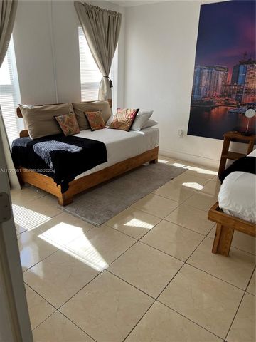 720 NW 30th Avenue, Miami, FL 33125