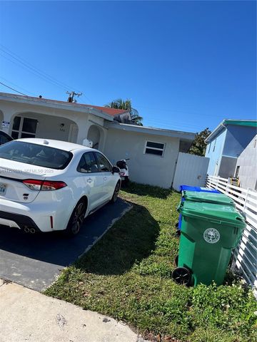 720 NW 30th Avenue, Miami, FL 33125
