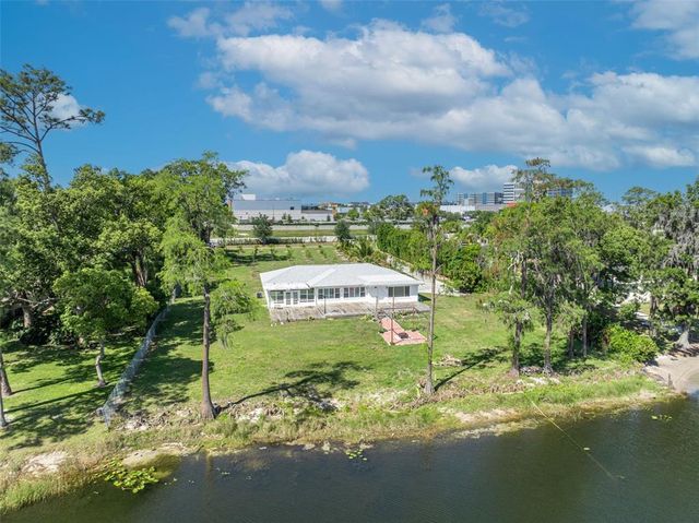 7420 LAKE WILLIS DRIVE, Orlando, FL 32821