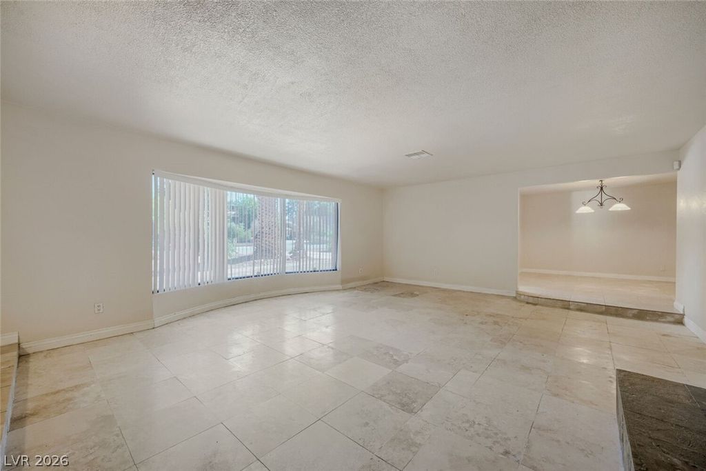 Image 14 of property listing at 3620 Pama Lane, Las Vegas, NV 89120