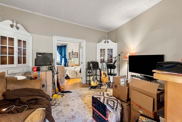 72 Main St, Wareham, MA 02571