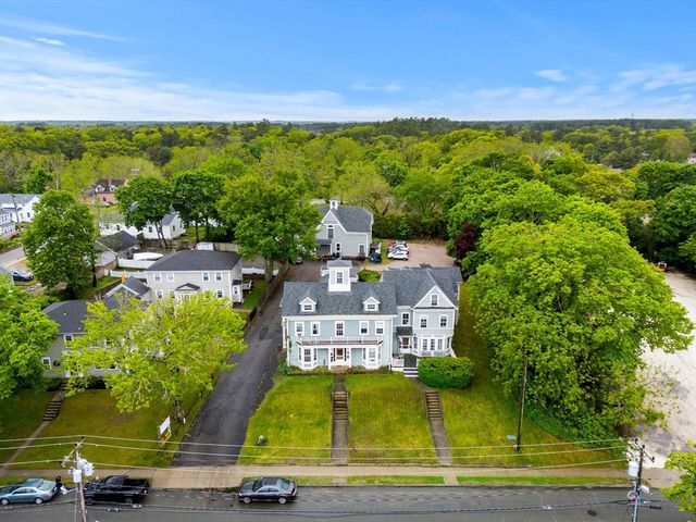 72 Main St, Wareham, MA 02571