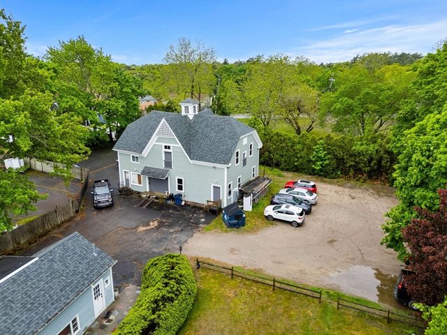 72 Main St, Wareham, MA 02571
