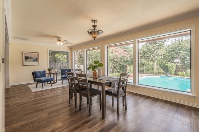 2709 Oak Trail Court, Dalworthington Gardens, TX 76016