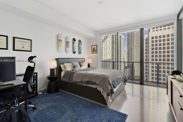 68 SE 6th Street 2101, Miami, FL 33131