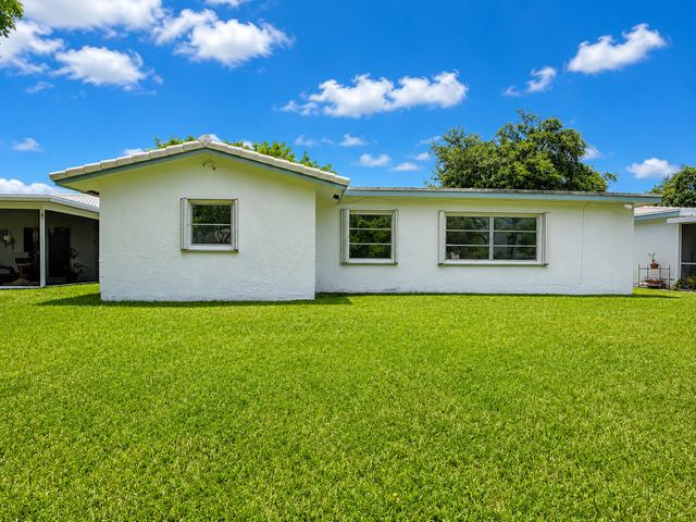 1266 NW 82nd Avenue, Plantation, FL 33322