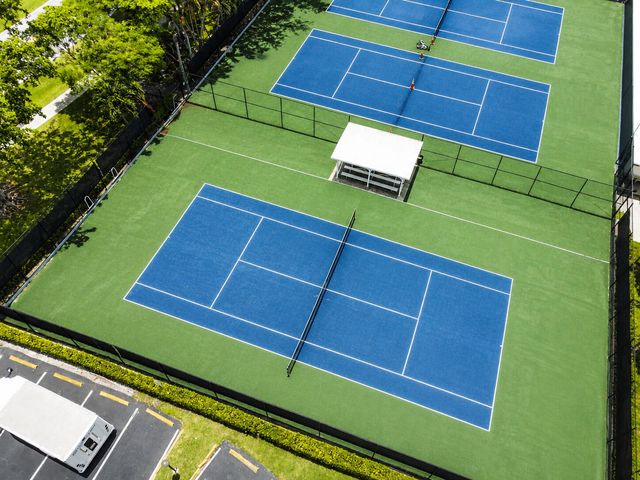 1266 NW 82nd Avenue, Plantation, FL 33322