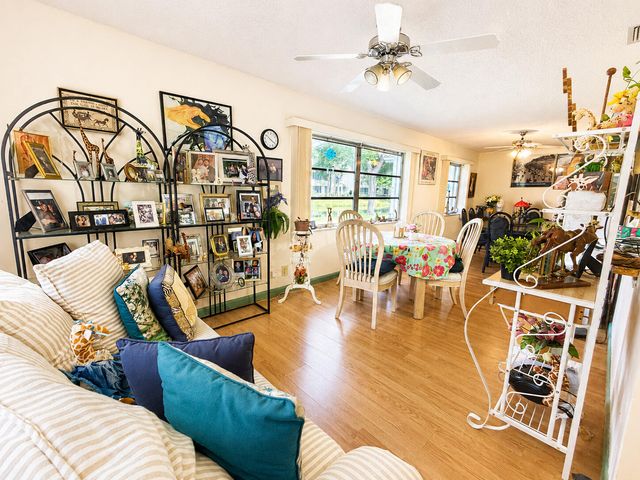 1266 NW 82nd Avenue, Plantation, FL 33322