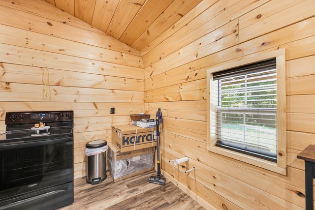 4 Lacy Lane, Campton, KY 41301