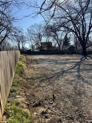 1937 N 29th Street, Kansas City, KS 66104