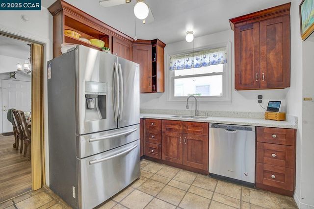 2014 109Th Ave, Oakland, CA 94603