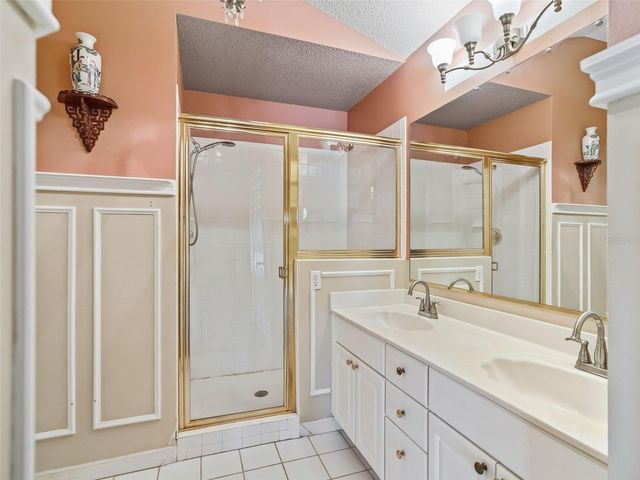 1327 SANTA MARIA AVENUE, The Villages, FL 32159