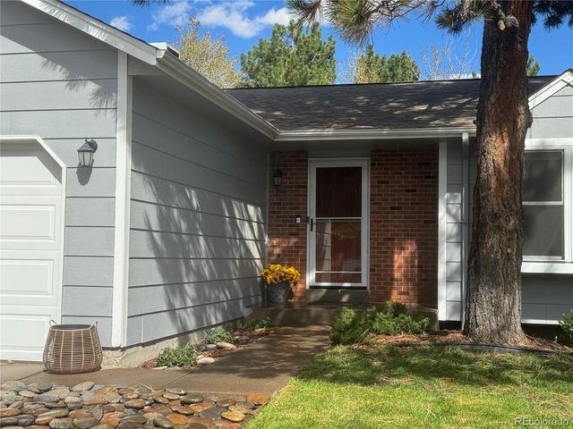 414 Saddlemountain Rd, Colorado Springs, CO 80919