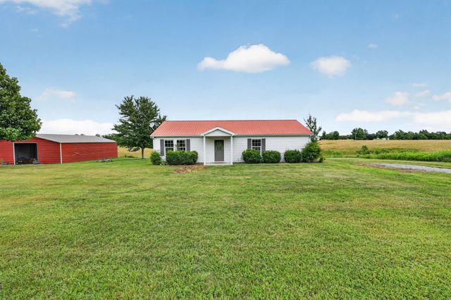 120 Driver Rd, Lafayette, TN 37083