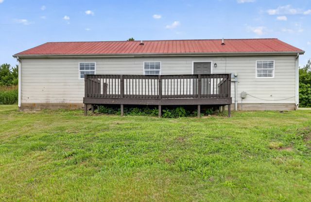 120 Driver Rd, Lafayette, TN 37083