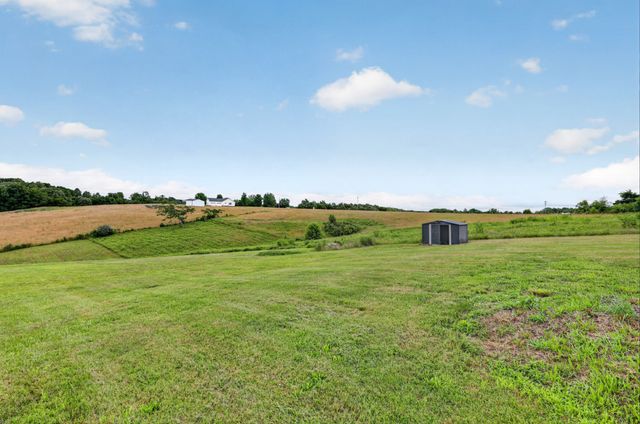 120 Driver Rd, Lafayette, TN 37083