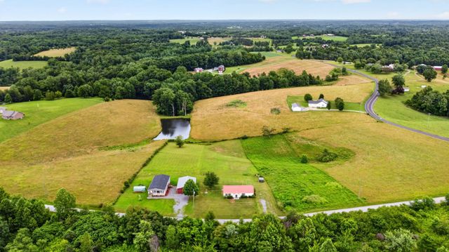 120 Driver Rd, Lafayette, TN 37083