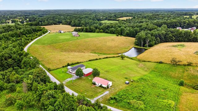 120 Driver Rd, Lafayette, TN 37083