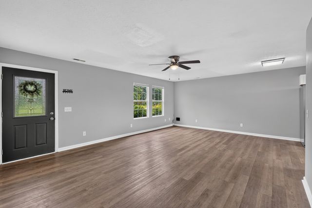 120 Driver Rd, Lafayette, TN 37083