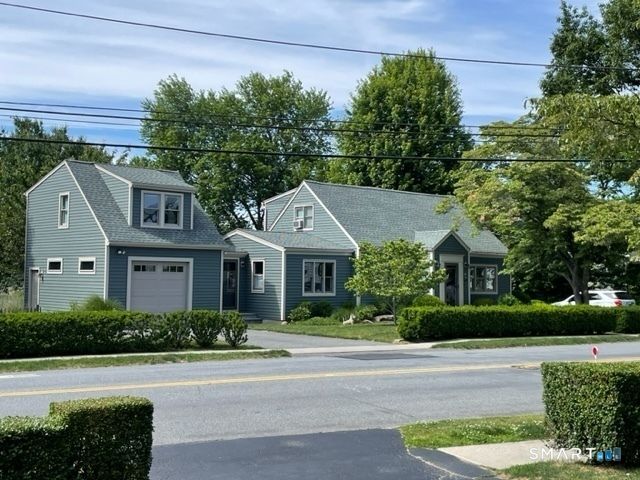 402 Riverside Drive, Fairfield, CT 06824