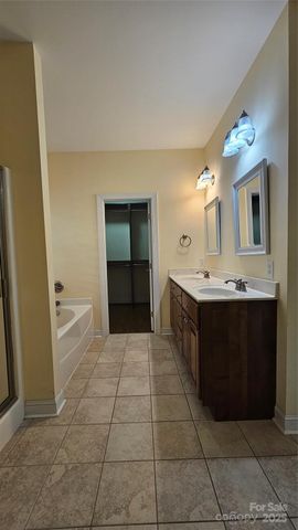 1905 Scuffle Hill Drive, Monroe, NC 28110