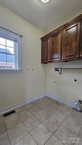 1905 Scuffle Hill Drive, Monroe, NC 28110