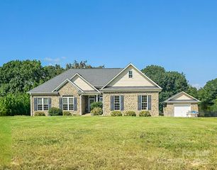 1905 Scuffle Hill Drive, Monroe, NC 28110