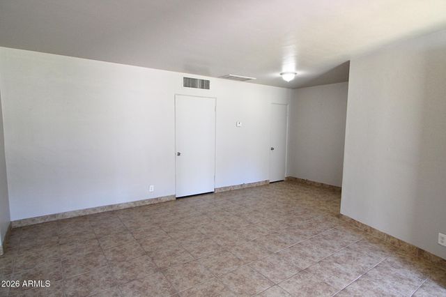 2925 N 19TH Avenue 104, Phoenix, AZ 85015