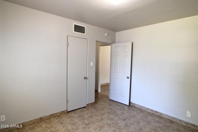 2925 N 19TH Avenue 104, Phoenix, AZ 85015