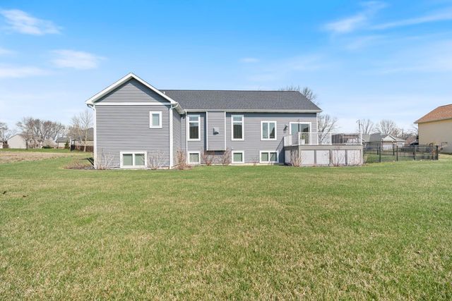 2770 Lake Tahoe Trail, Warsaw, IN 46582