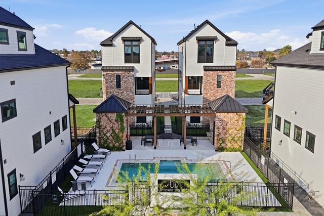 9213 Fort George Street, Houston, TX 77063