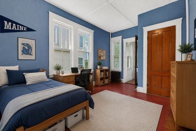 10 Waterlow St, Boston, MA 02121