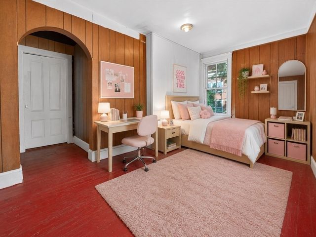 10 Waterlow St, Boston, MA 02121