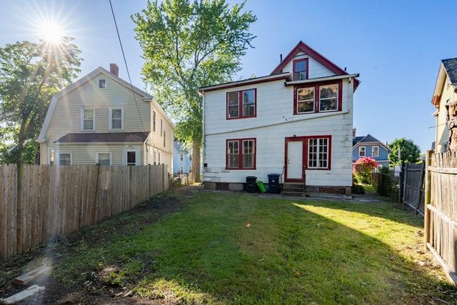 10 Waterlow St, Boston, MA 02121