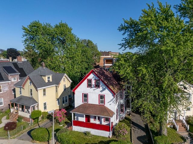 10 Waterlow St, Boston, MA 02121