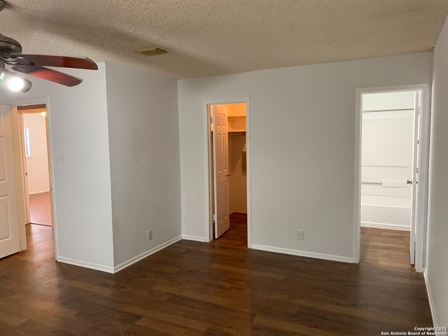 13039 HUNTERS MOON, San Antonio, TX 78249