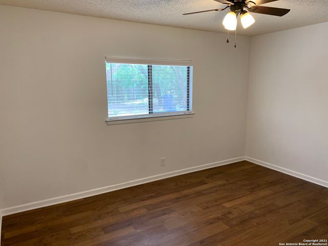 13039 HUNTERS MOON, San Antonio, TX 78249