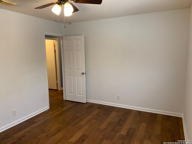 13039 HUNTERS MOON, San Antonio, TX 78249