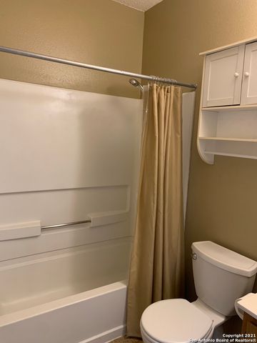 13039 HUNTERS MOON, San Antonio, TX 78249