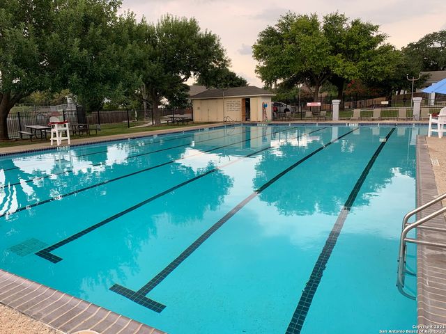 13039 HUNTERS MOON, San Antonio, TX 78249