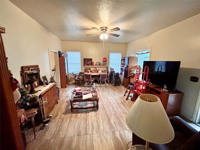 715 N Reid Street, Woodville, TX 75979