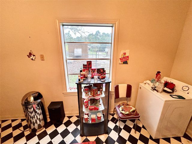 715 N Reid Street, Woodville, TX 75979