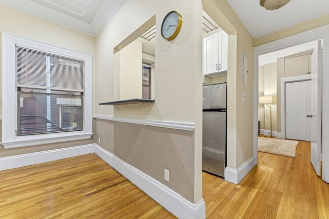 465 Park Drive 2, Boston, MA 02215