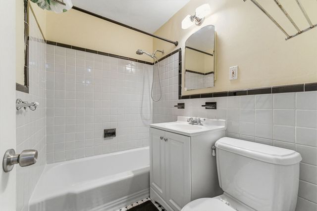 465 Park Drive 2, Boston, MA 02215