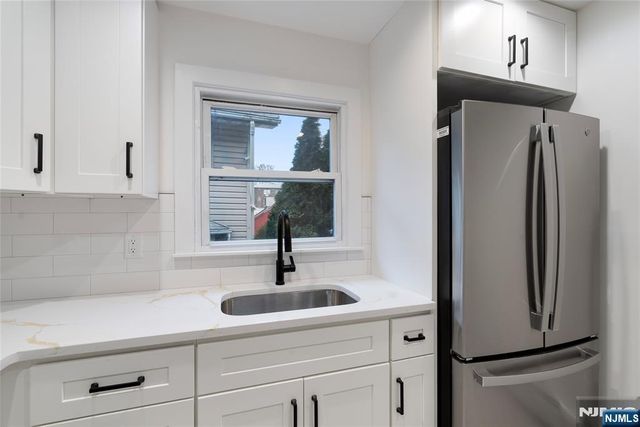 761 Hurley Place, Fairview, NJ 07022