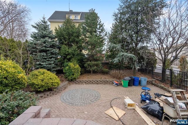 761 Hurley Place, Fairview, NJ 07022